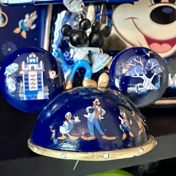 Mickey & Minnie Mouse Light-Up Ear Hat Ornament WDW 50th Anniversary New in Box - Picture 6 of 11